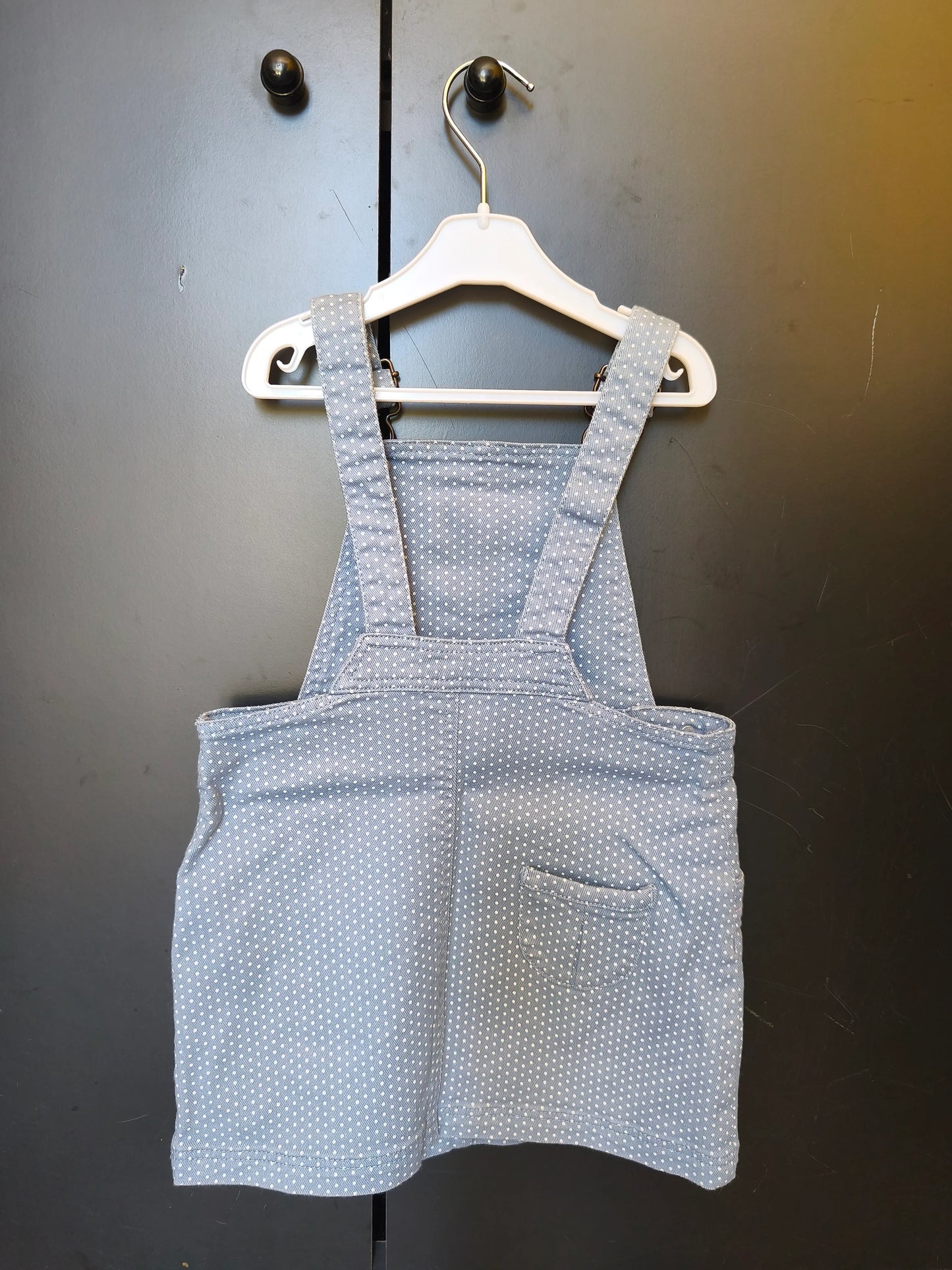 Combinaison jupe bleu jean à pois blancs – Tex 36 mois 👧✨ ref 166