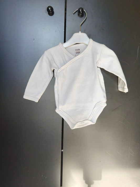 Body Blanc – Ouverture Devant – 3 Mois / 3,7 kg ref 184