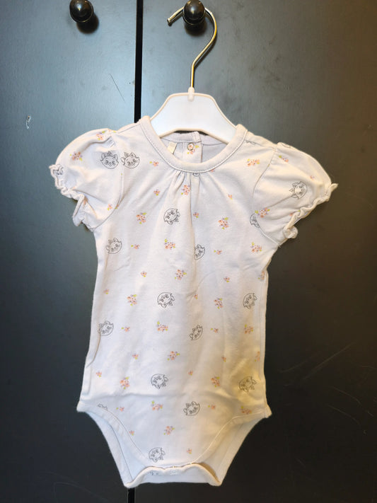 Body manches courtes “Marie & Fleurs” – Blanc – 9 mois ref 263