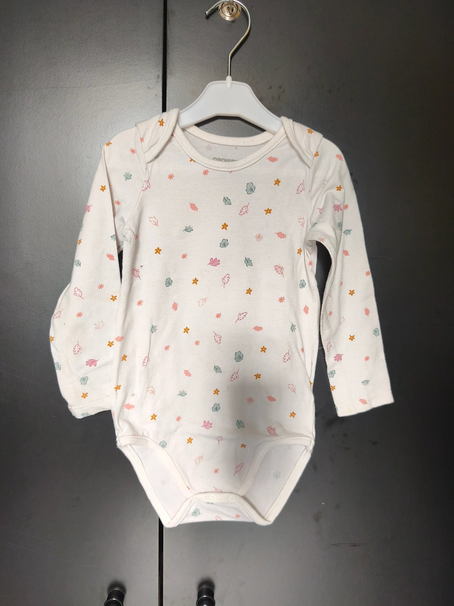 Body blanc imprimé feuilles vertes et or – Orchestra 24 mois ref 414
