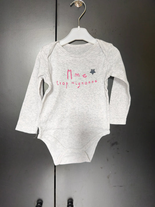 Body gris “Mme Trop Mignonne” – 24 mois ref 412