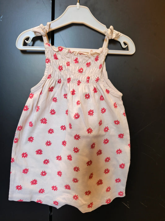 Combinaison short d’été – Rose pastel imprimé fleurs – 9 mois ref 257