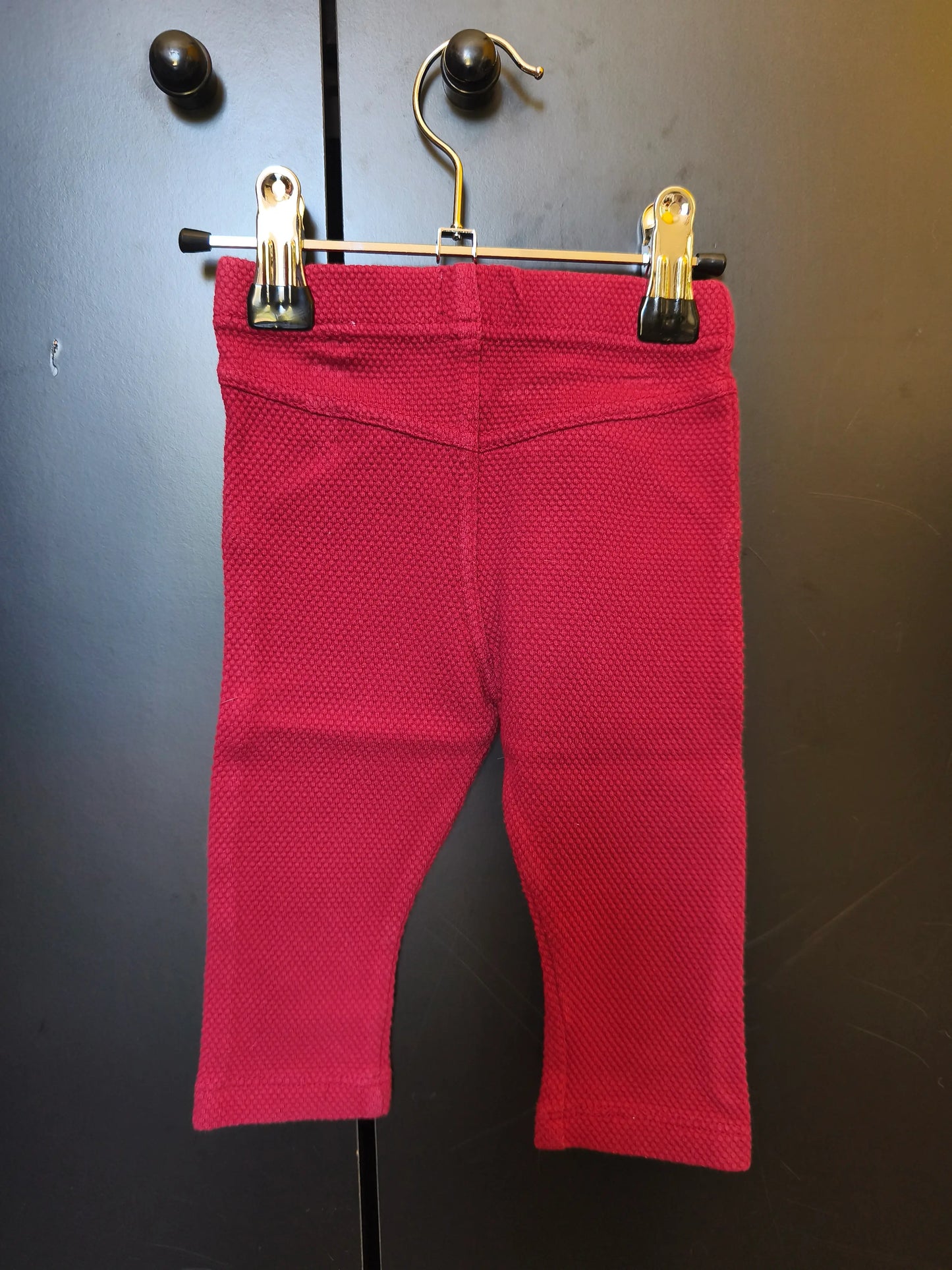 Legging Rouge Bordeaux Effet Gauffré – EOM – 6 Mois ref 238