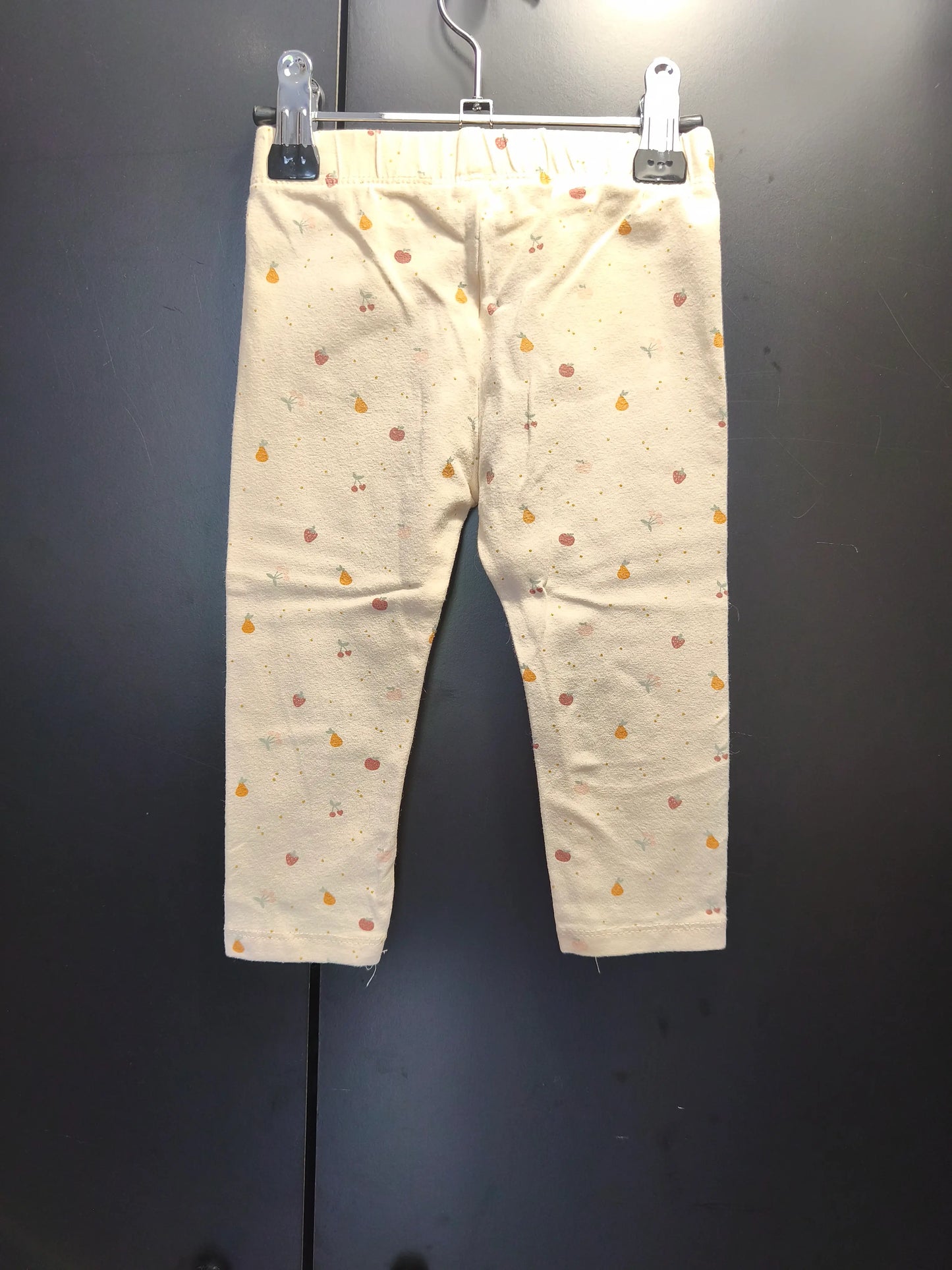 Legging Crème Imprimé Fruits – Kiabi 18 mois ref 401