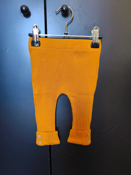 Legging Moutarde Côtelé – Kiabi – 6 Mois ref 235