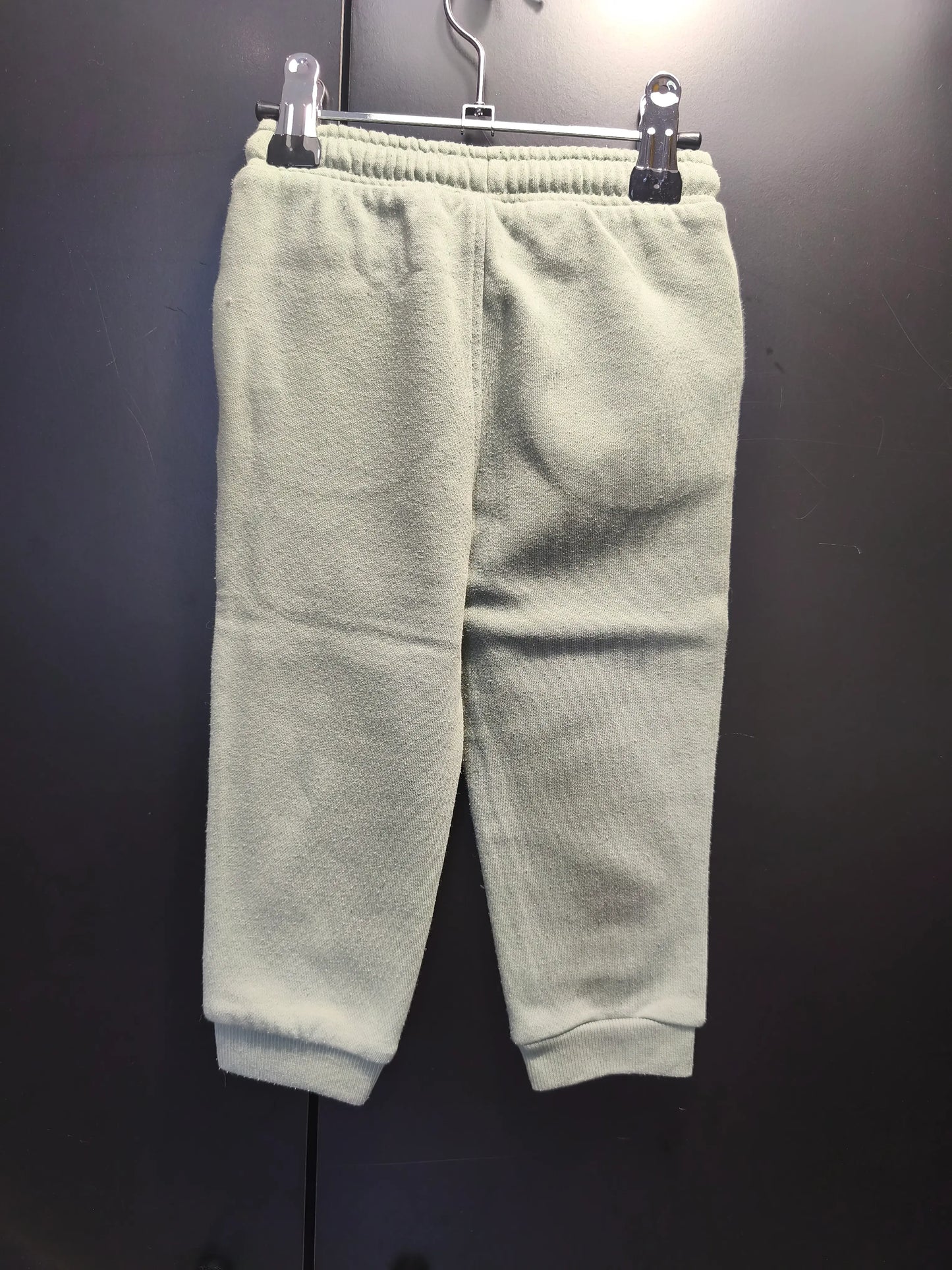 Pantalon Survêtement Uni avec Broderie Cœur – Orchestra 18 mois ref 392