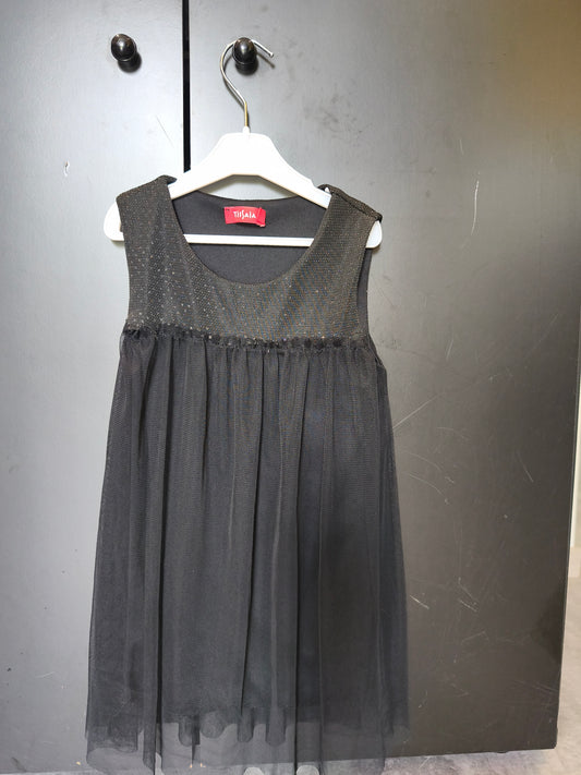 Robe noire Tissaia 3 ans – manches courtes et détails pailletés ✨🖤 ref 120
