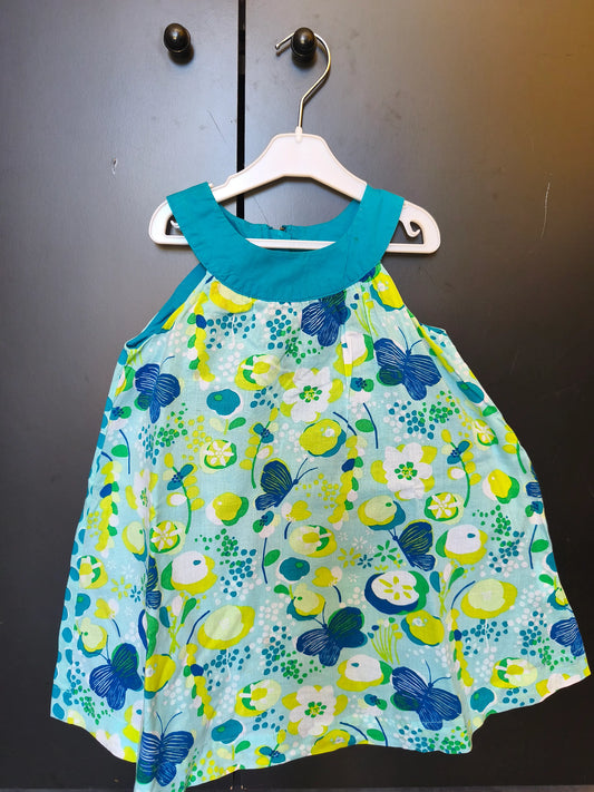 Robe à bretelles vert d’eau imprimé fleurs et papillons – 3 ans 🌿🦋 ref 165