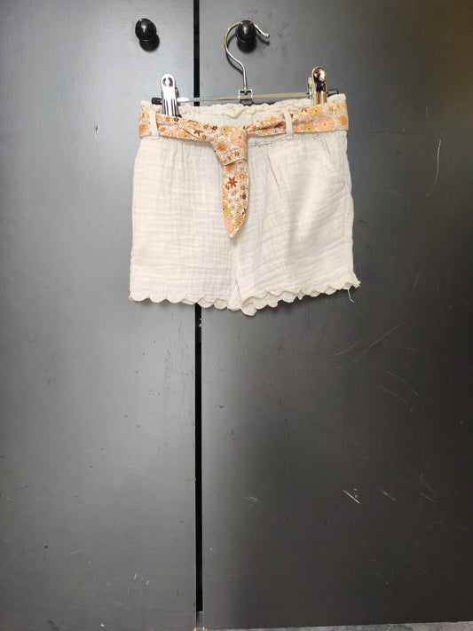 Short Verbaudet 18 mois – blanc ceinture florale 🌸🤍 ref 138
