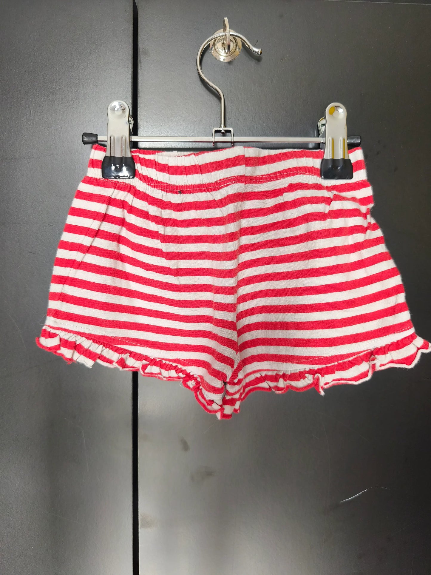 Short fluide blanc et rouge rayé avec volant – Verbaudet 24 mois ref 431