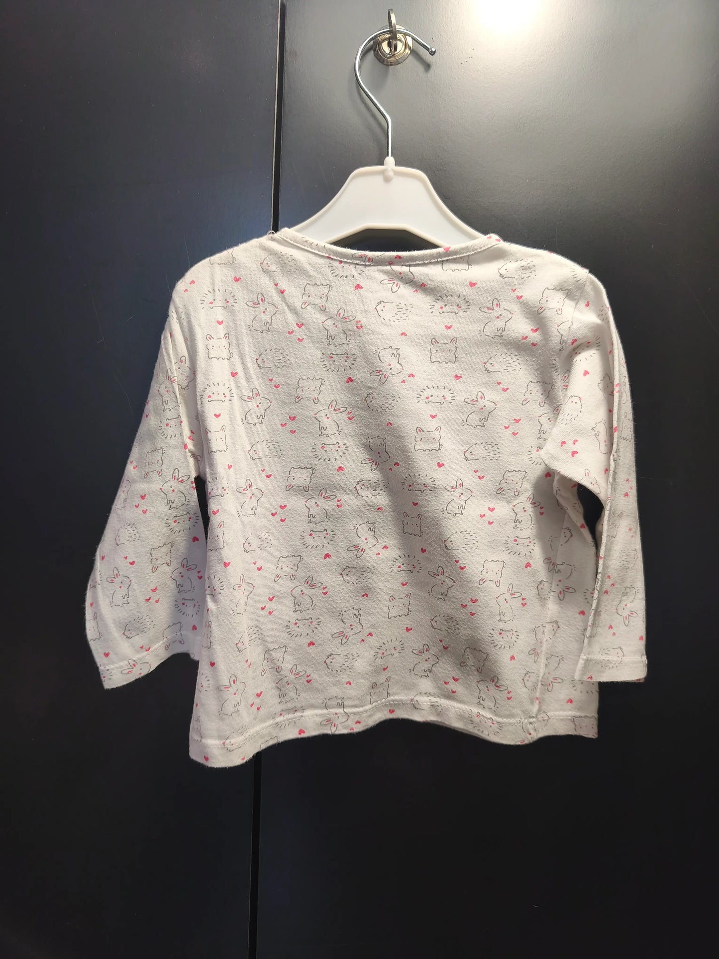 T-shirt blanc à imprimé lapin et cœur rose – Tex 18 mois ref 349