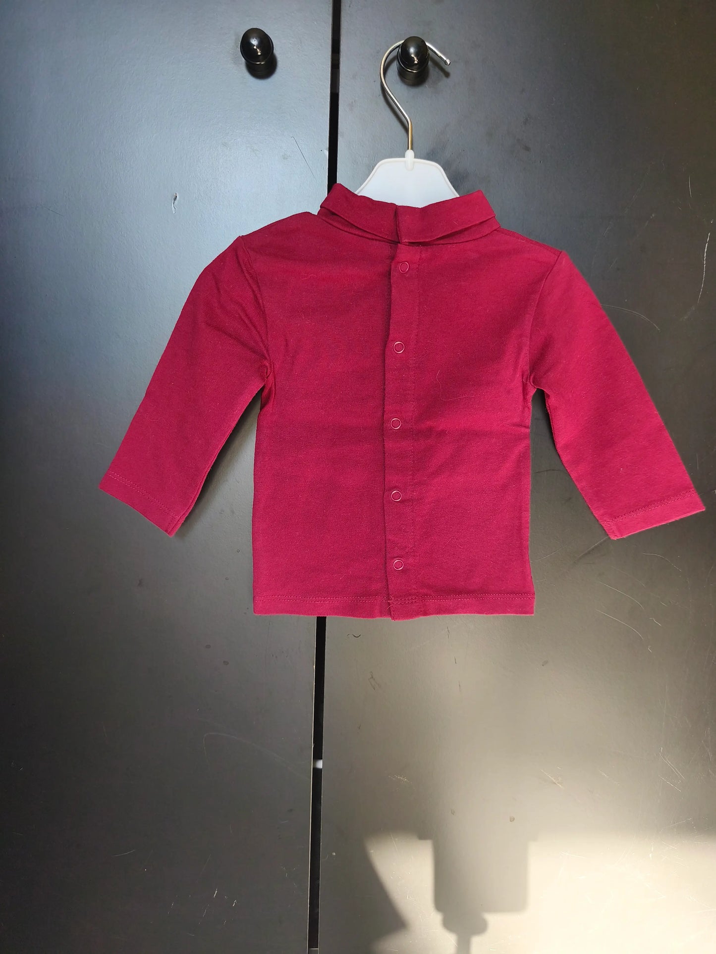 T-Shirt Col Roulé Rouge Bordeaux Uni – 3 Mois ref 180