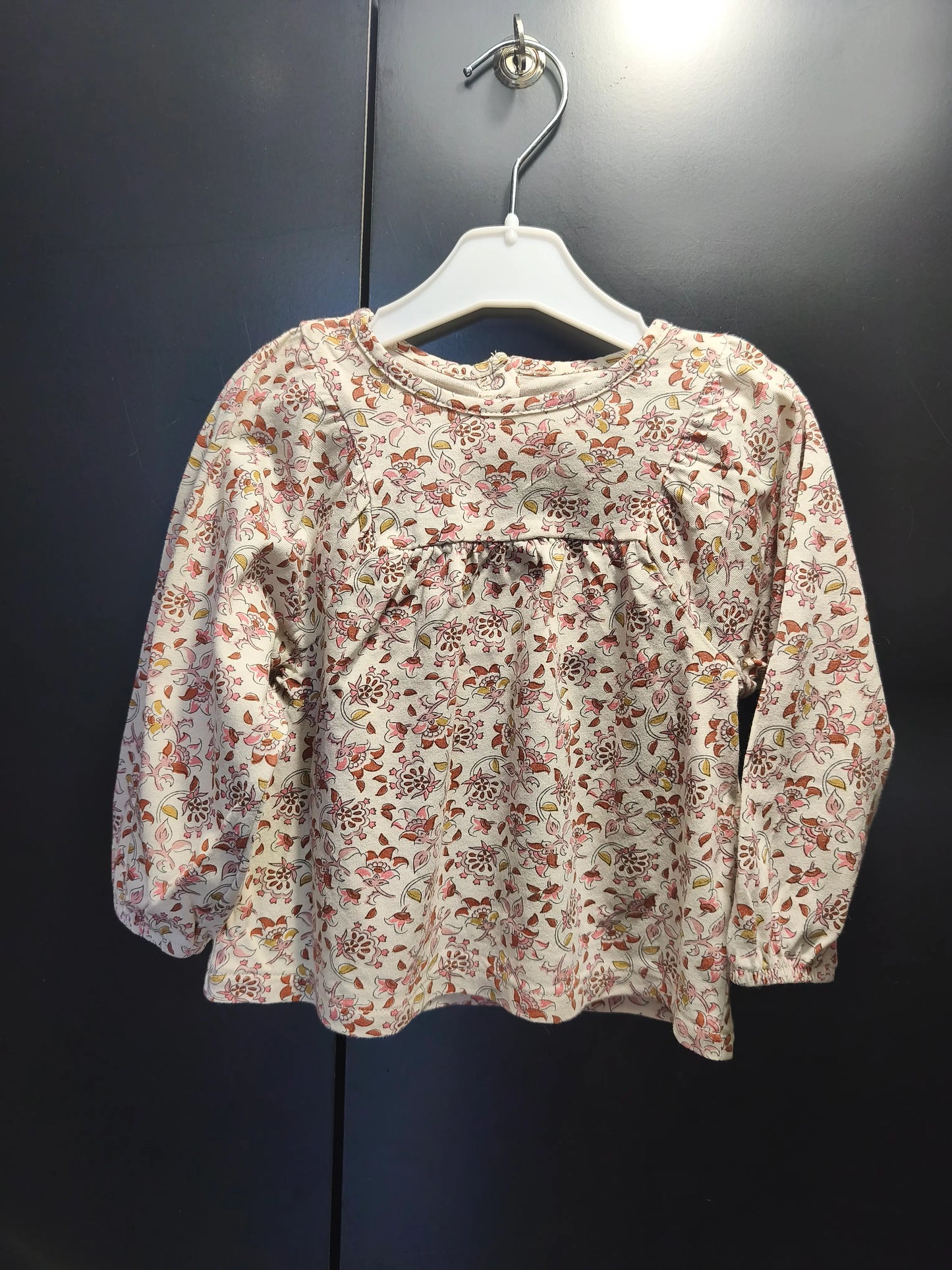 T-shirt crème à imprimé floral rose et rouge – Verbaudet 18 mois ref 347