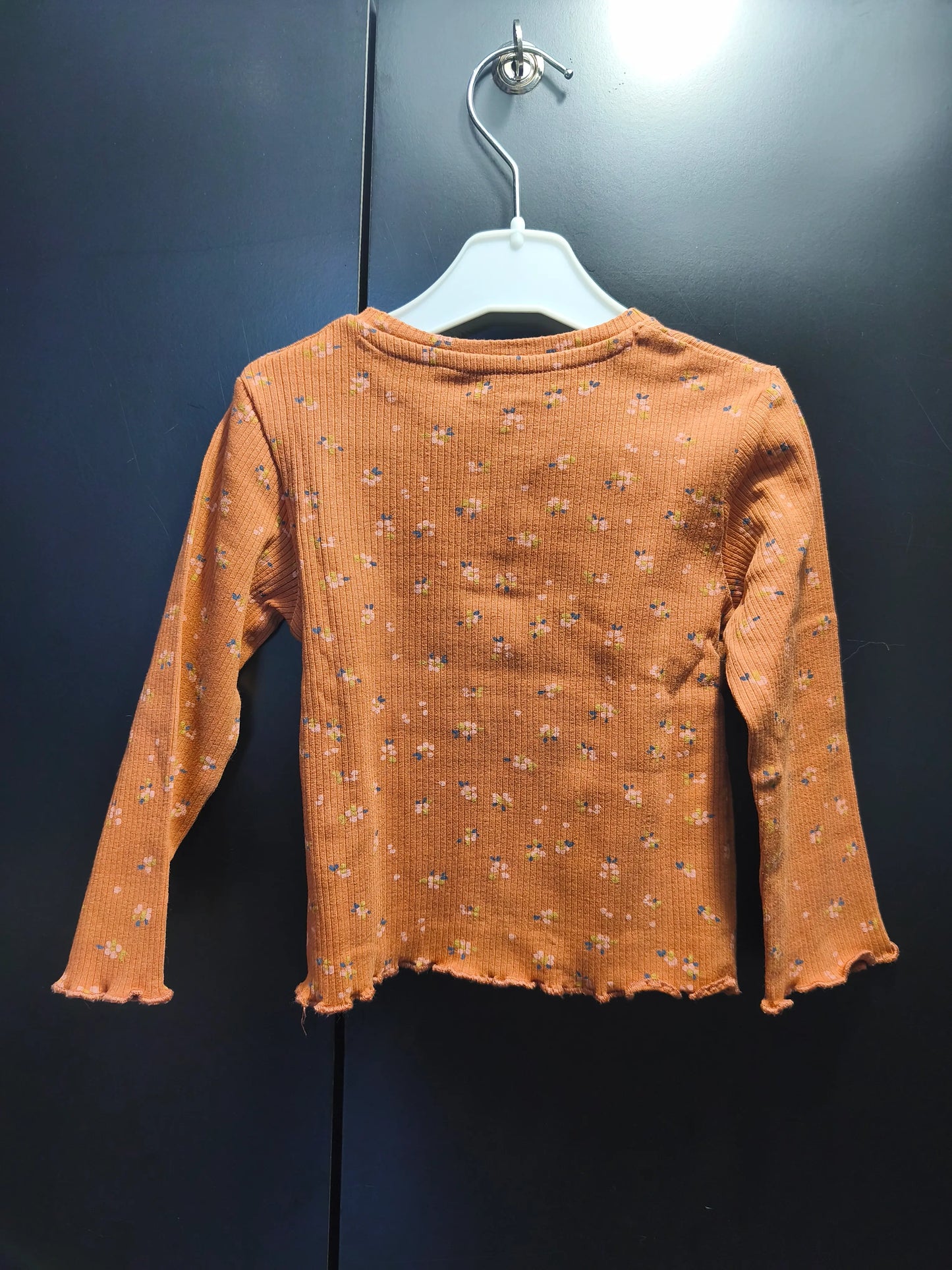 T-shirt terracotta côtelé à imprimé floral – Verbaudet 18 mois ref 353