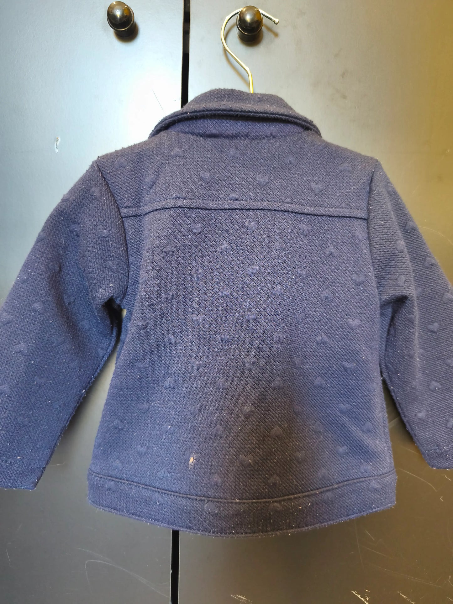 Veste habillée bleu marine à cœurs – 9 mois ref 261
