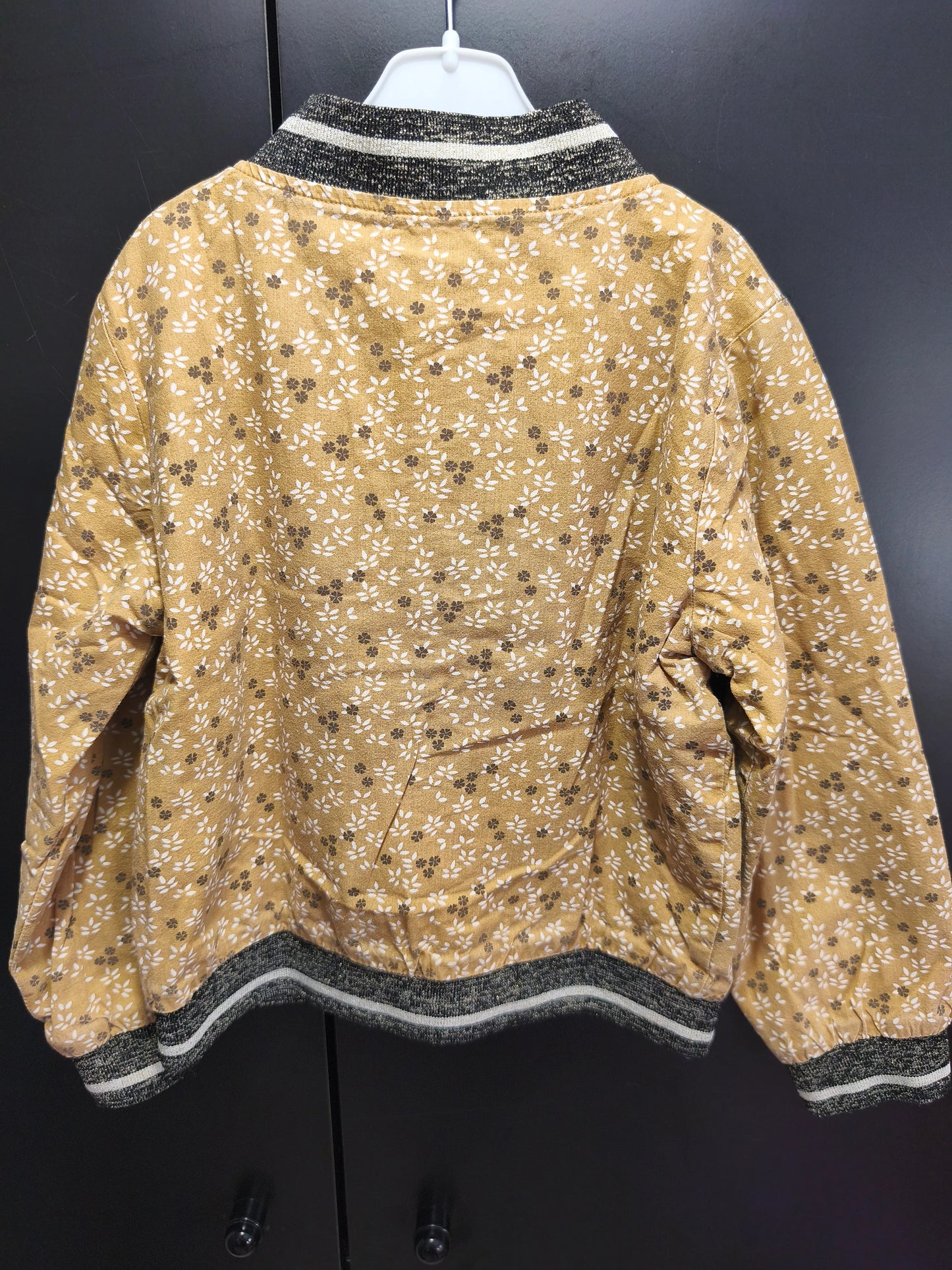 Veste Moutarde – 6 Ans ref 539