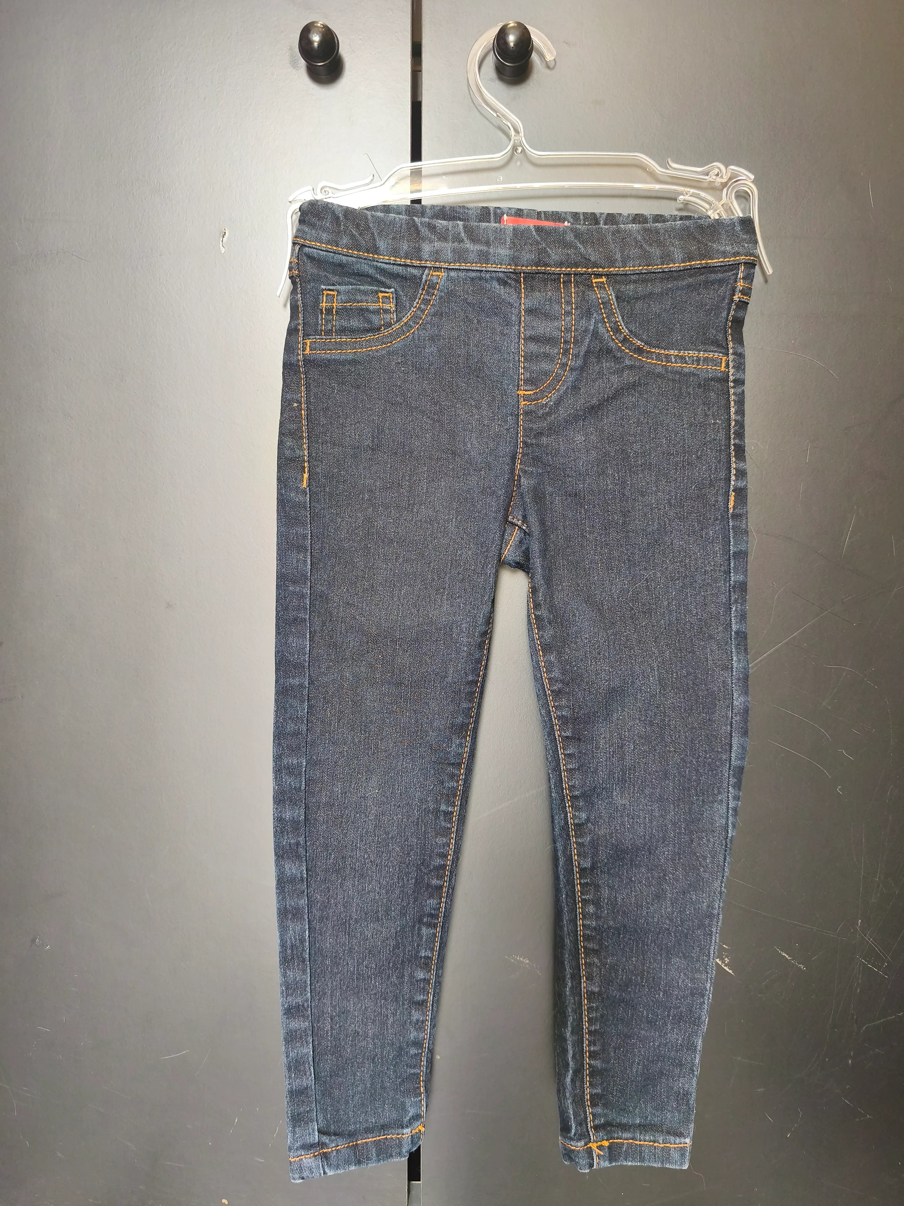 Jean bleu nuit Tissaia 3 ans – Confort et style pour les petits