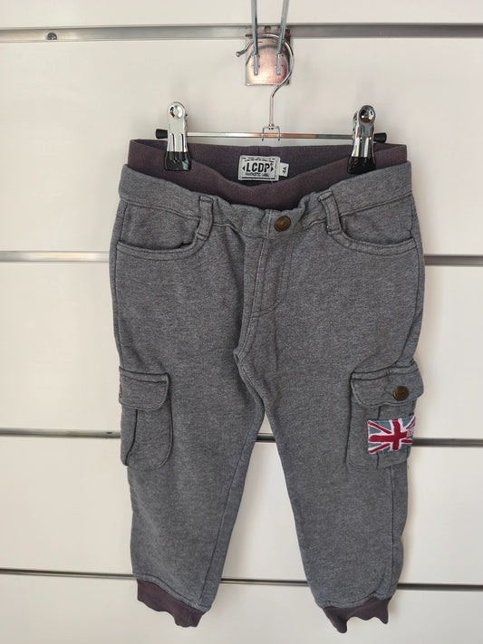 Pantalon de Sport Gris - 4 ans  ref 510