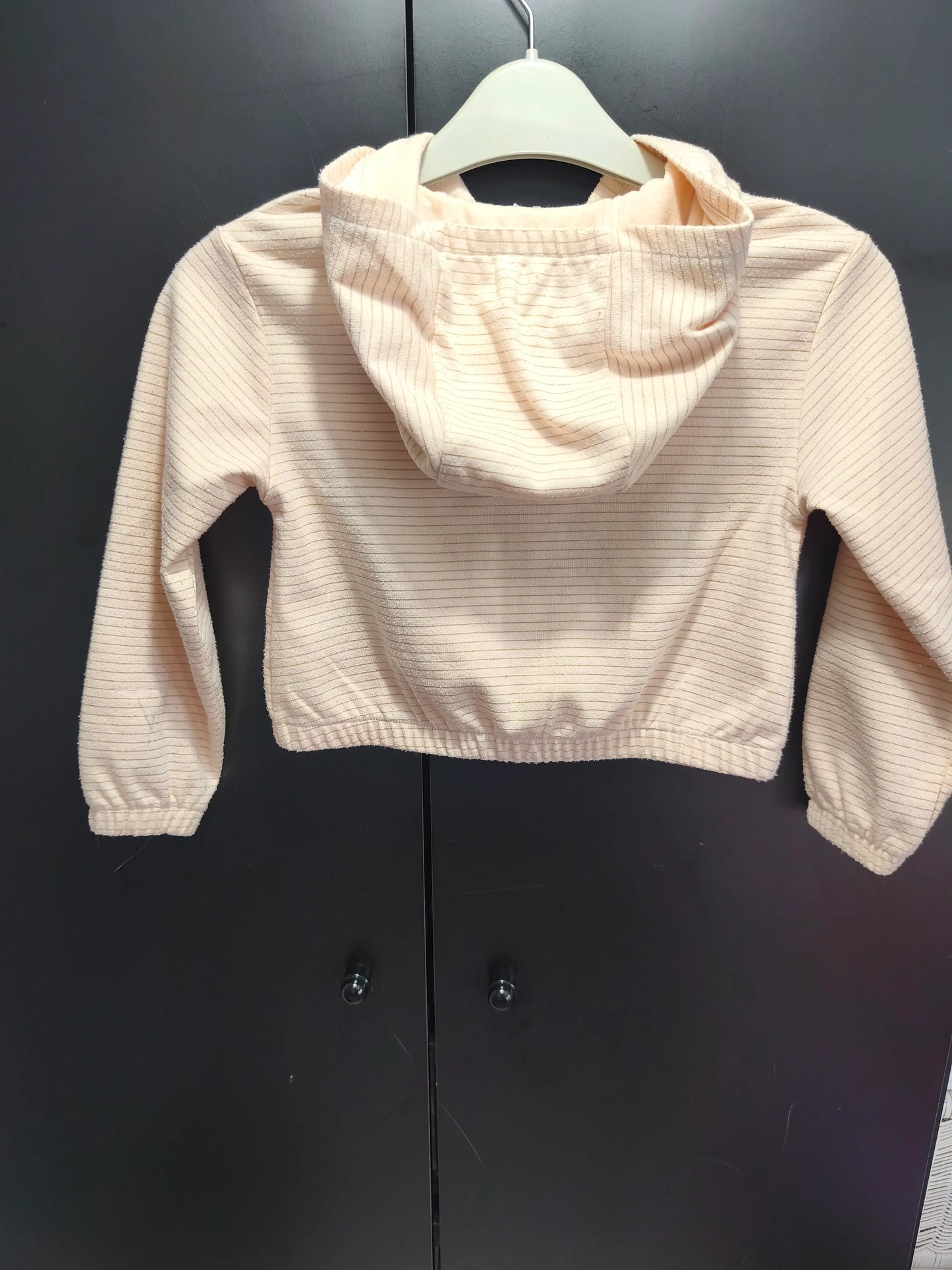 Pull à Capuche Rose – 6 Ans ref 527