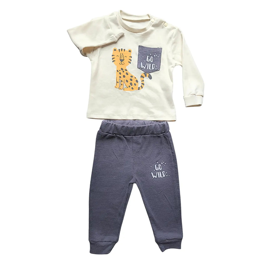 Pull léopard “Go Wild” & pantalon noir assorti