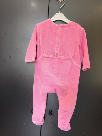 Grenouillère Rose Velours "Chic l’air de rien" – Petits Cœurs – 12 Mois ref 318