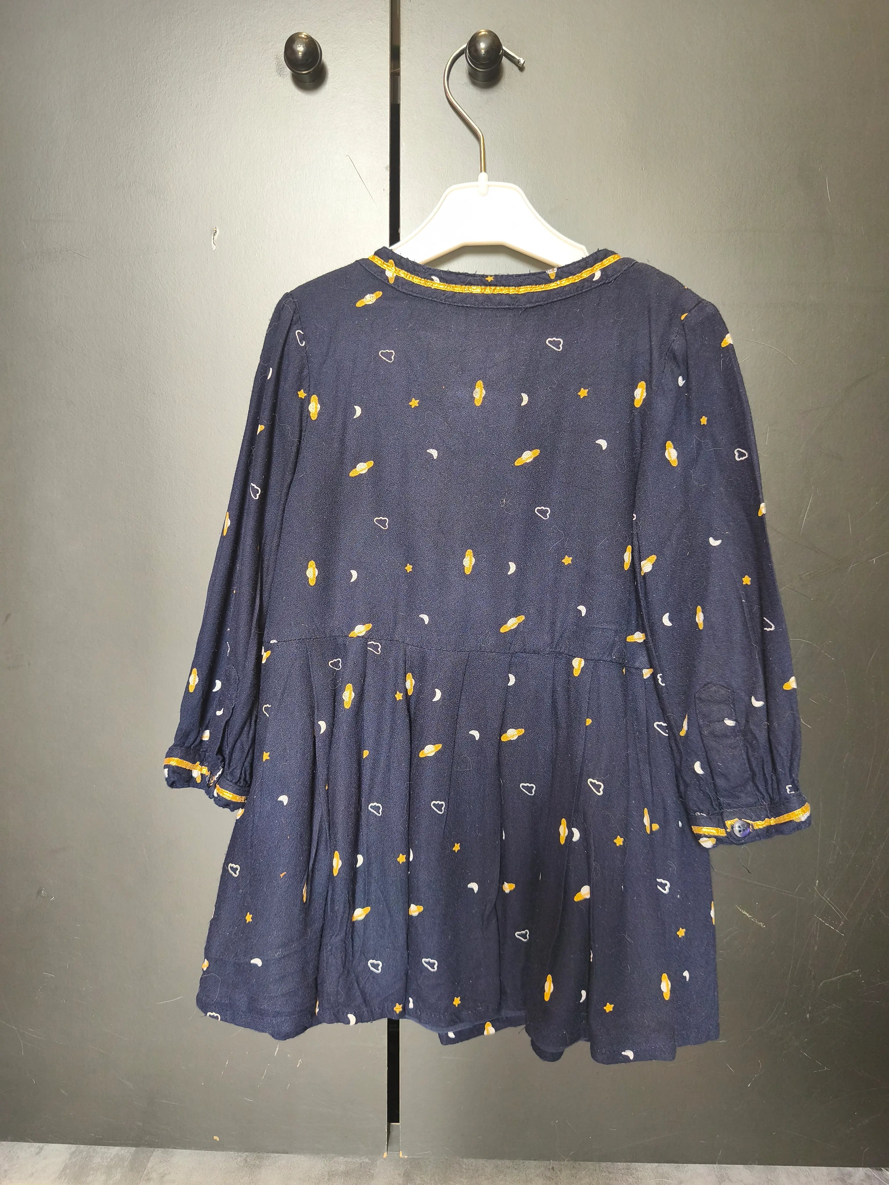 Robe Orchestra 2 ans - Bleu nuit, motif planètes & détails dorés