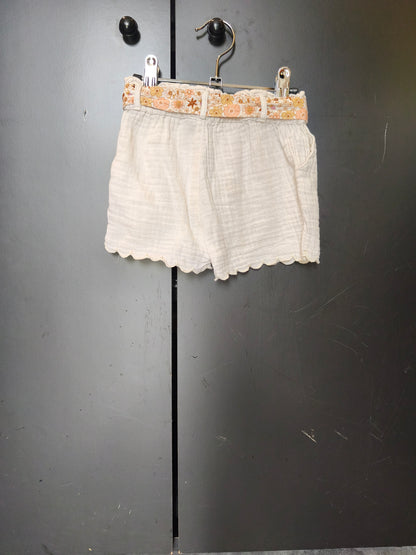 Short Verbaudet 18 mois – blanc ceinture florale 🌸🤍 ref 138