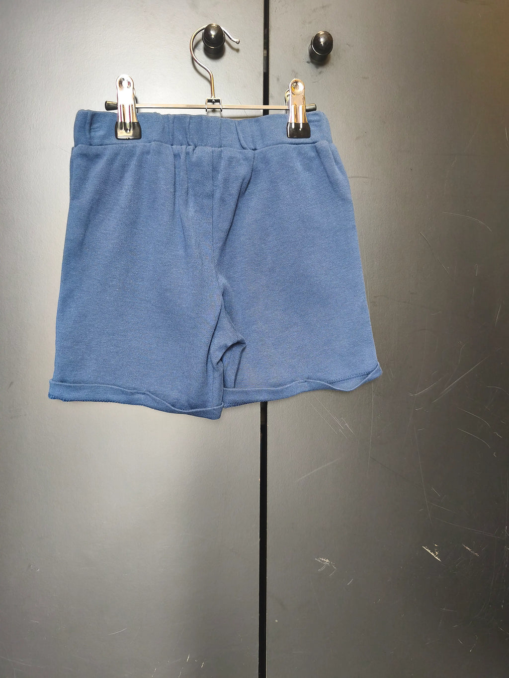 Short Mots d’Enfants 36 mois - Bleu nuit avec nœud décoratif et poches latérales