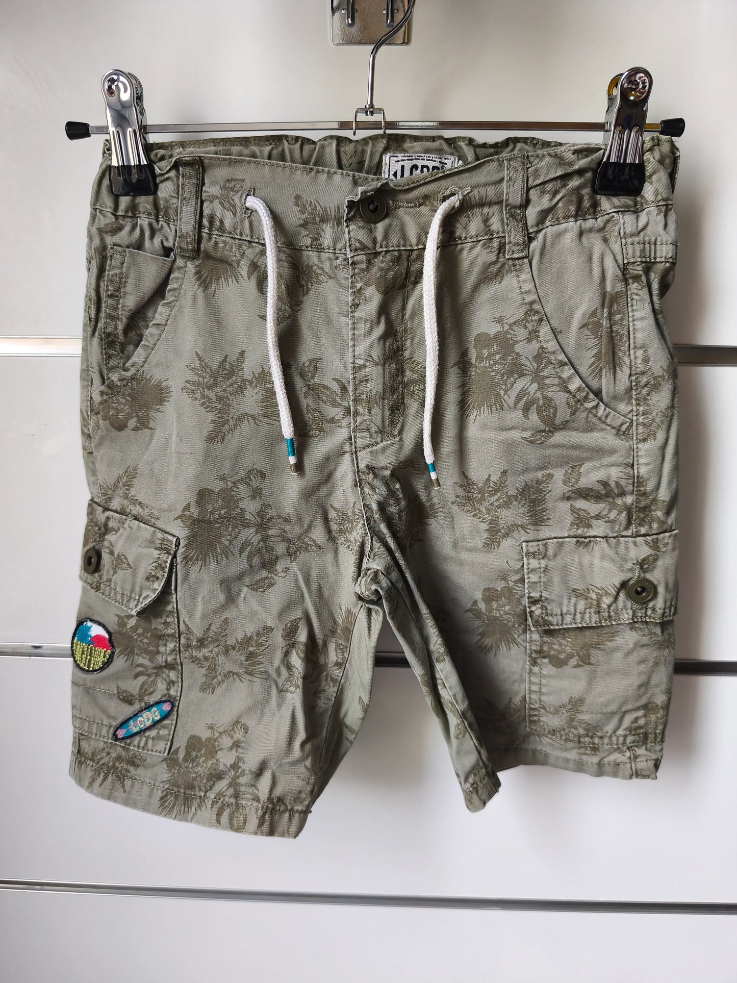 Short Kaki avec chapeau 6 ans ref 642