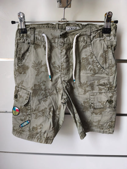 Short Kaki avec chapeau 6 ans ref 642