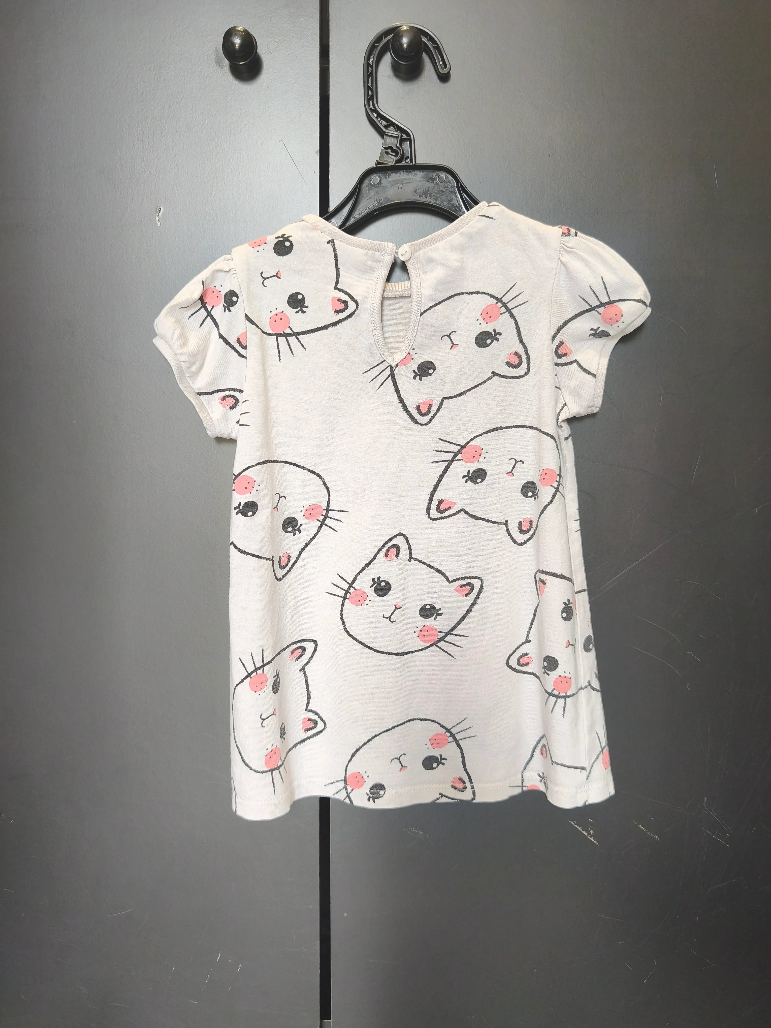 T-shirt H&M 12-18 mois - Blanc, tête de chat & manches courtes