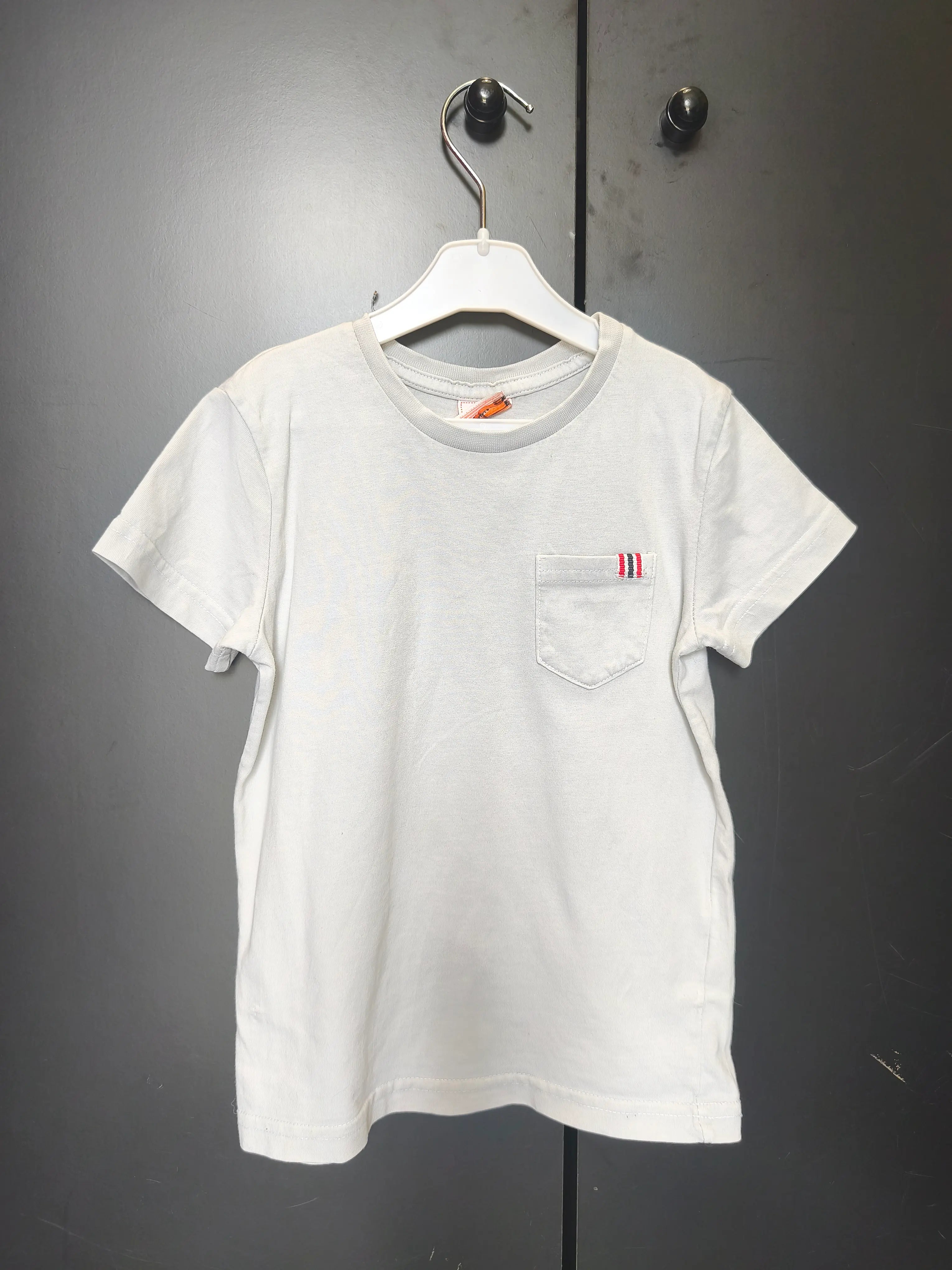 T-shirt enfant Tape à l’œil 4 ans - Bleu pastel uni avec poche cœur