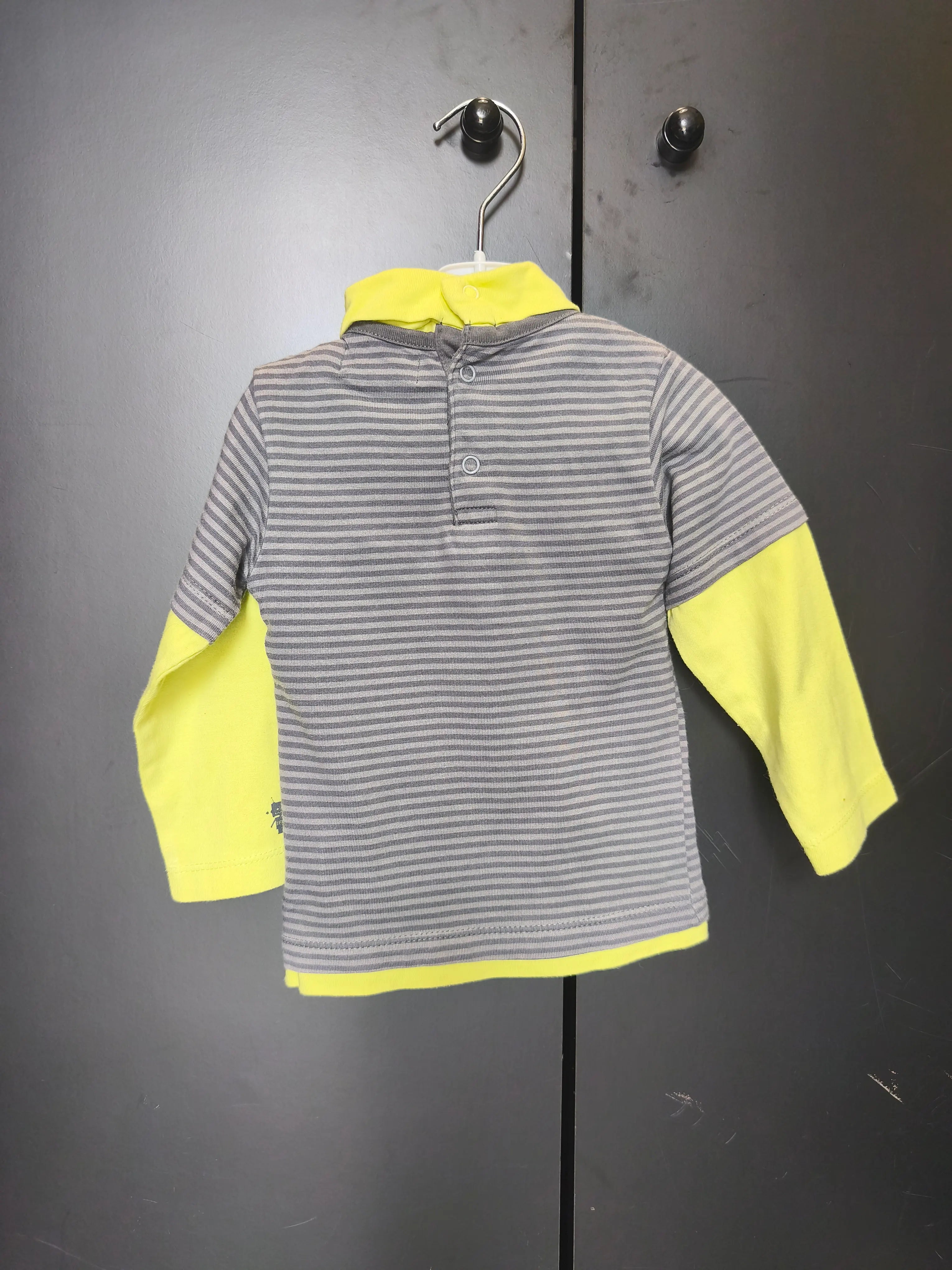 T-shirt superposé Tout Compte Fait 18 mois - Marinière grise & "Robot"