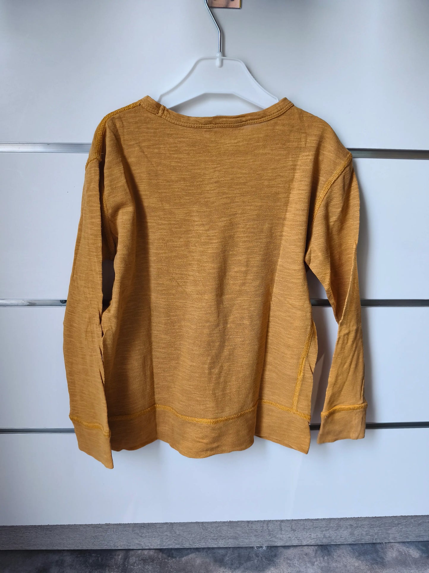 T-shirt Moutarde “84” 6 ans ref 663