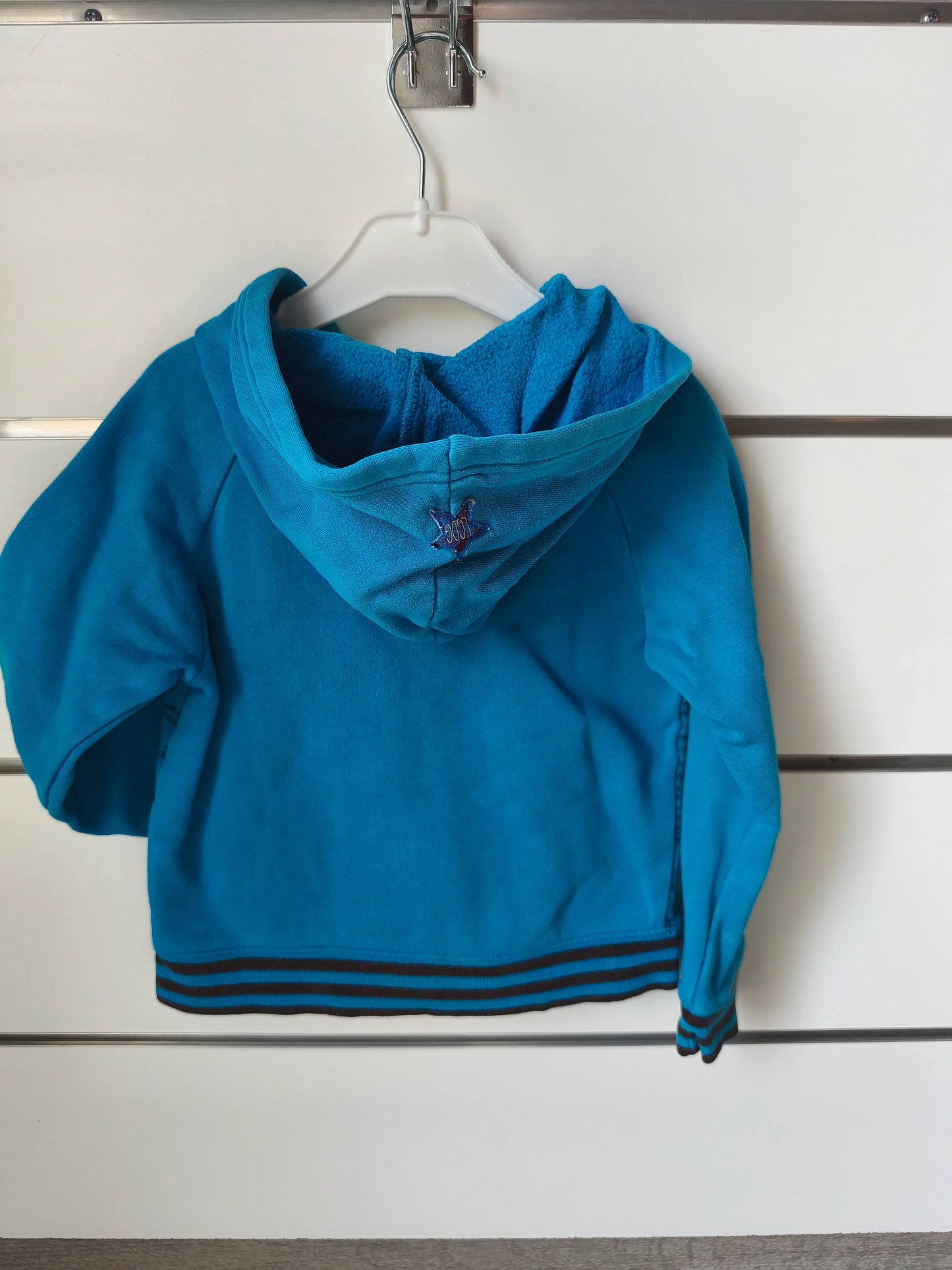 Veste Bleue à Capuche - 5 ans ref 473