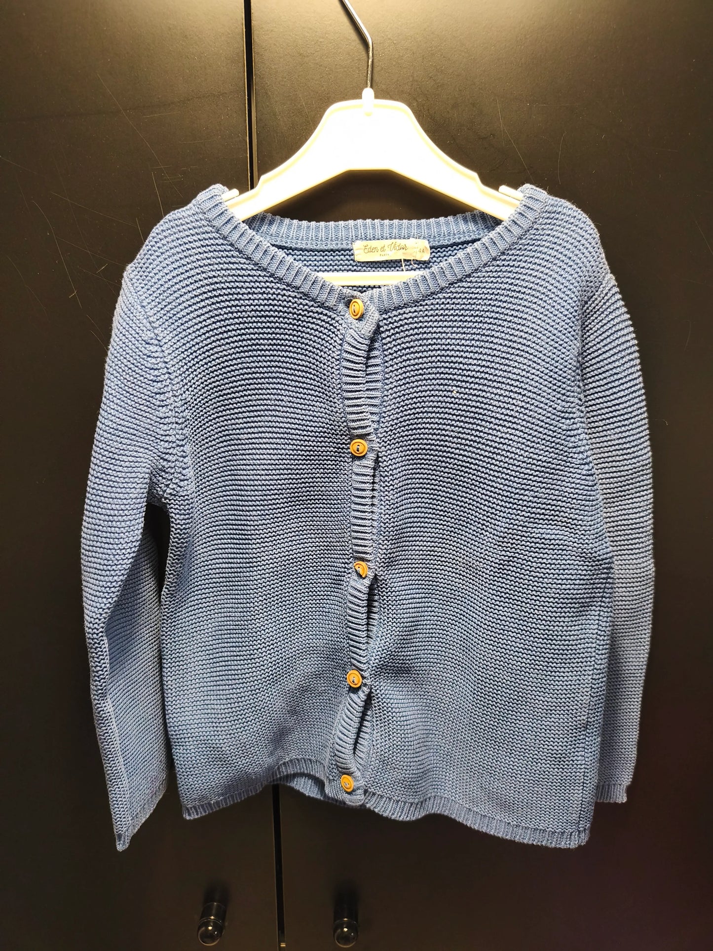 Veste Bleue Boutons en Bois – 4 ans ref 598