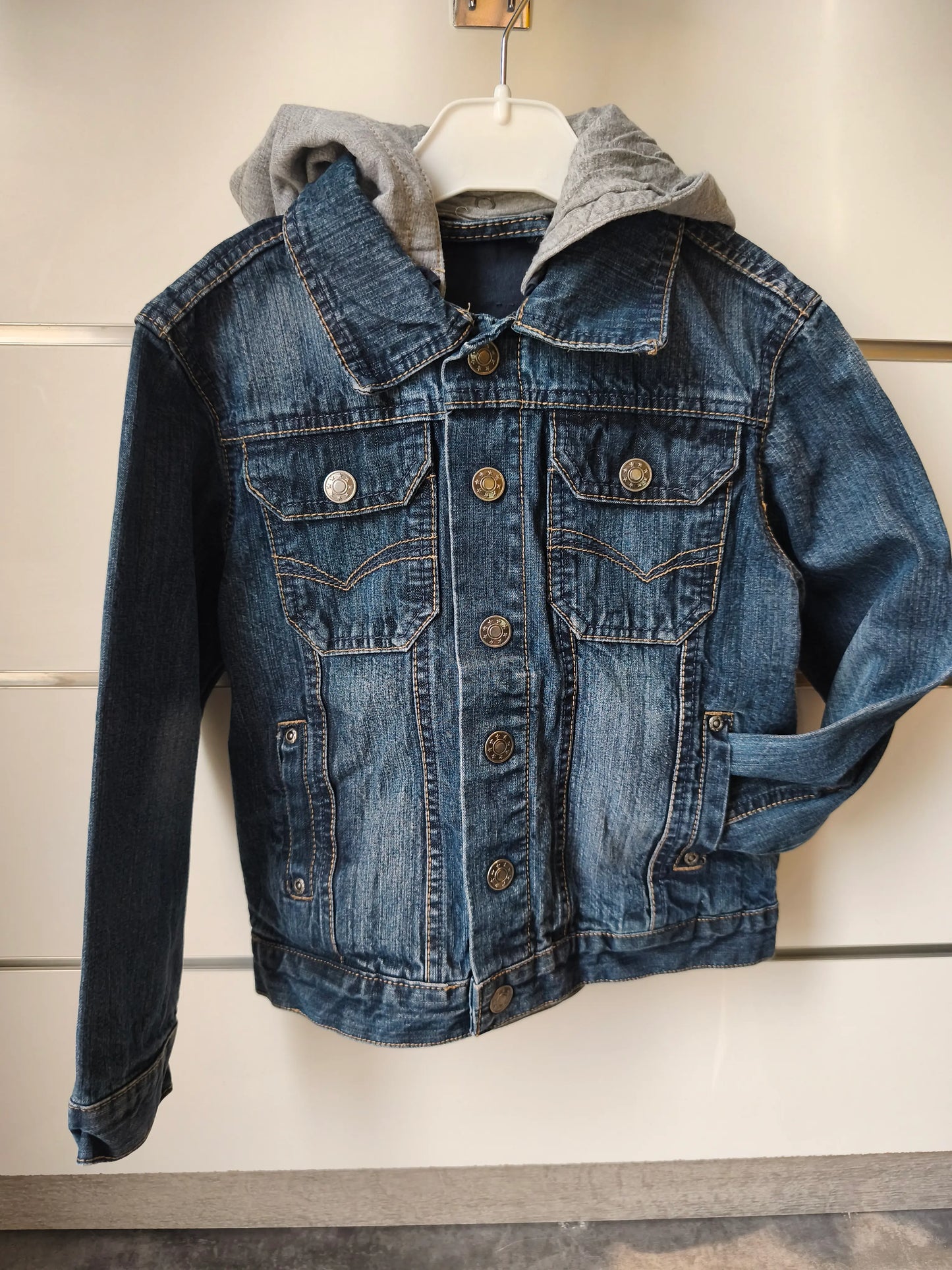 Veste en Jean à Capuche 6 ans ref 661